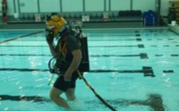swimming pool services